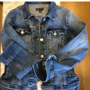 Great used condition women’s JCrew mercantile denim jacket in size xxs